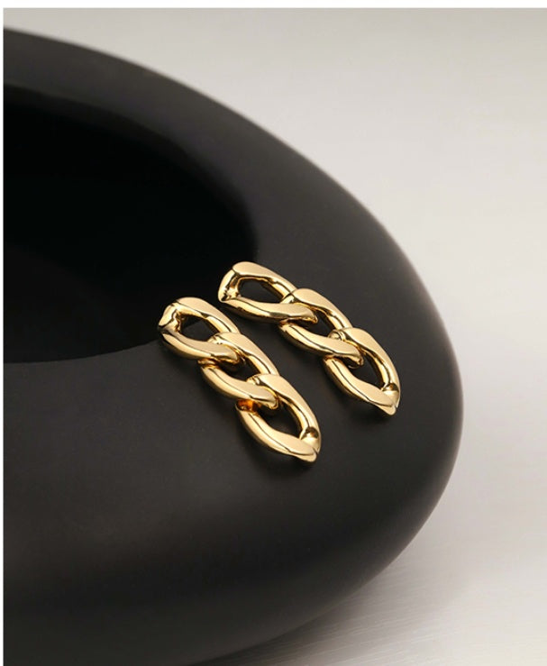 Metal Chain Earrings Circle Women's Cold Wind Simple - Shop NCLC